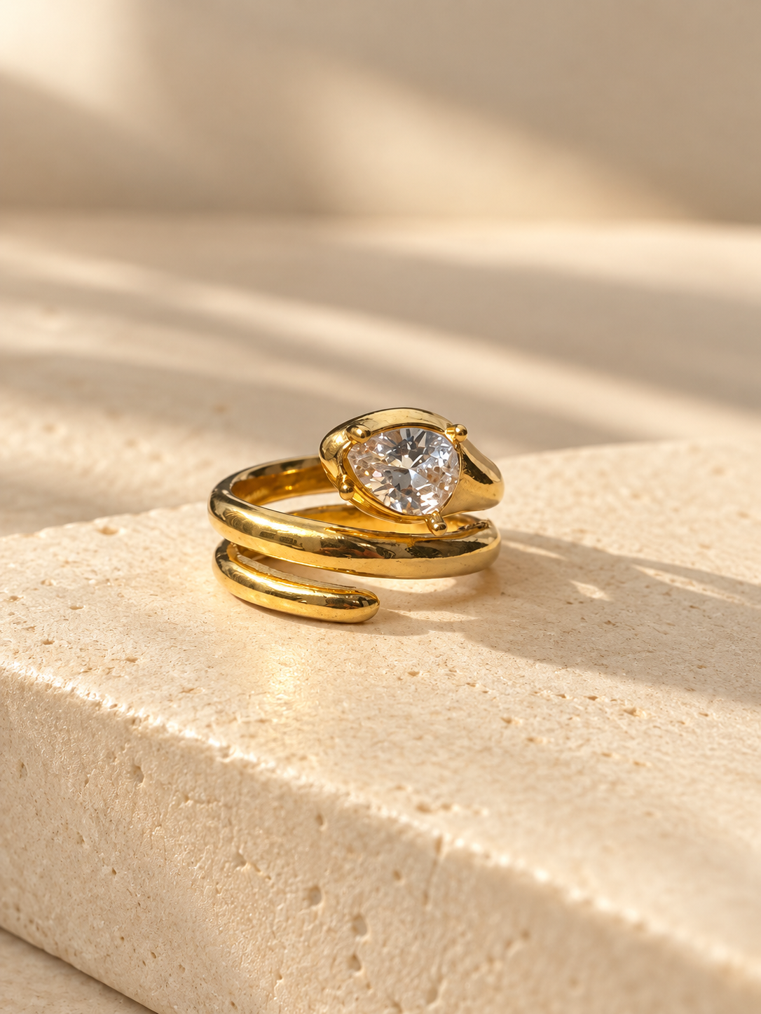 Serpentine Ring